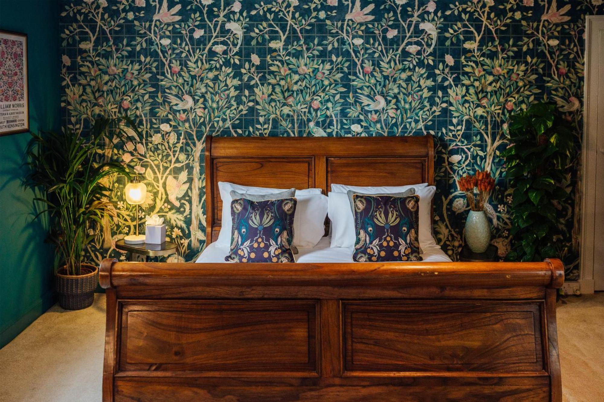 Old Rectory House, 4*